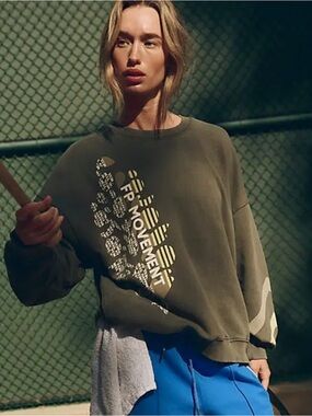 FREE PEOPLE MOVEMENT ALL STAR BUTI LOGO CREWNECK PULLOVER SWEATSHIRT SZ Small